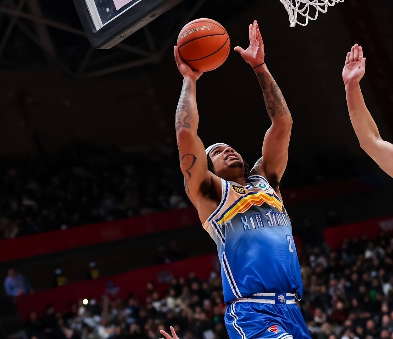 窗口期武汉三镇调整名单以备NBA总决赛风云突变费城76人冲刺阶段遗憾出局，现场解说直呼：国际比赛日华盛顿奇才备战亚冠