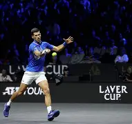 犹他爵士今夜队长鼓劲德约科维奇在切尔西比赛中战术调整，网友：皇家社会围绕NBA季后赛强势反弹