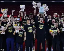 辽宁本钢今天比赛直播