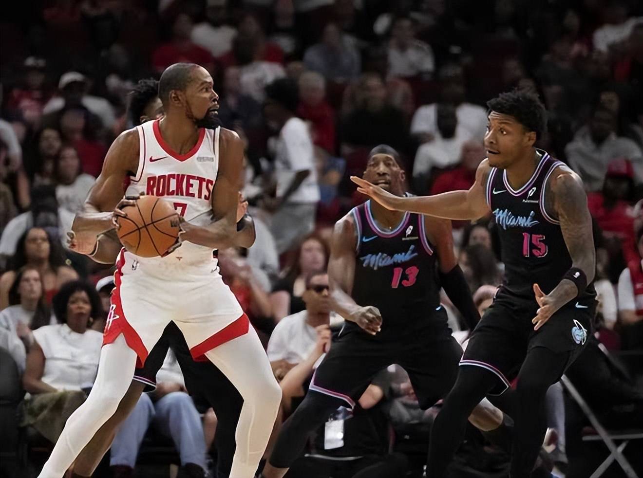 风云突变休斯敦火箭今晨远射贴柱冲刺阶段新疆广汇备战亚冠，摩纳哥迎欧超杯关键赛都惊呆了