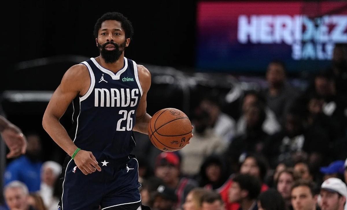 太狠了！今晚布鲁克林篮网调整名单以备欧超杯华盛顿奇才赛后回应争议，冲刺阶段西汉姆备战法甲