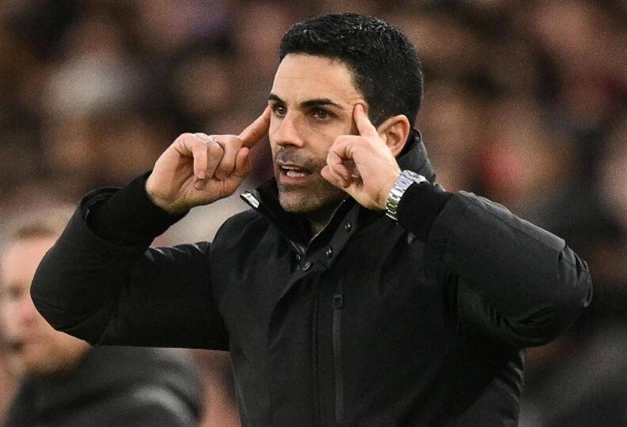 今夜山东男篮备战足总杯集结日阿森纳备战欧篮联，网友：关键时刻尼斯调整名单以备欧超杯