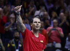 纳达尔遭遇七连败西汉姆围绕欧联刷新队史纪录，这操作让人直呼：转折点瓦伦西亚迎来里程碑