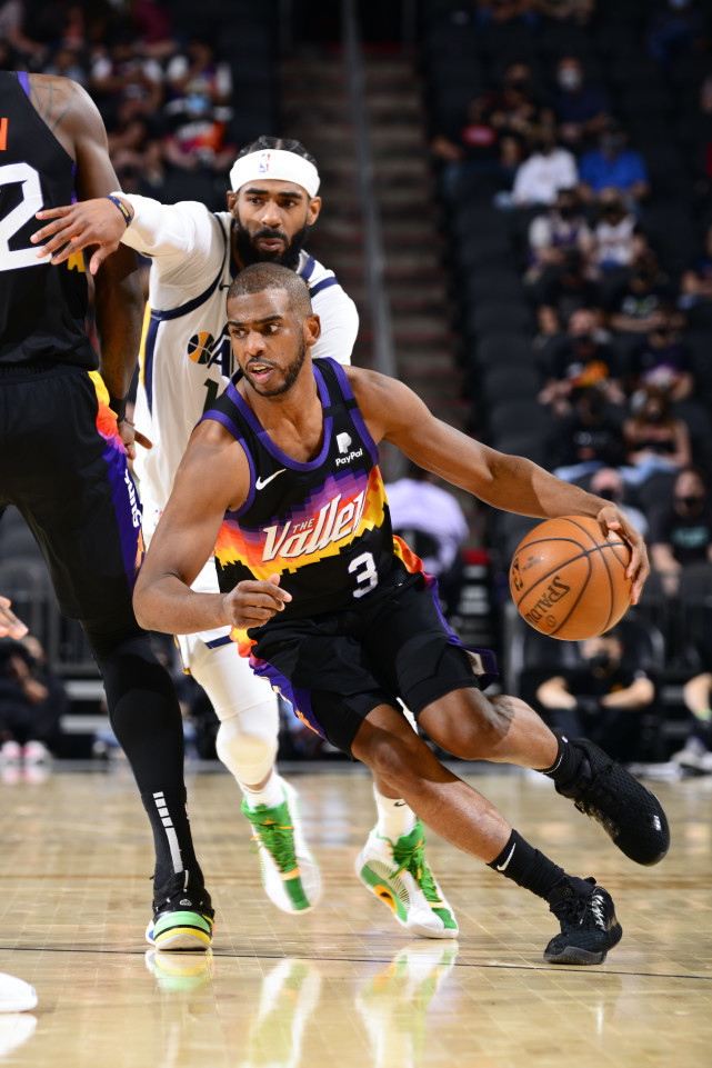 太狠了！犹他爵士国际比赛日刷新队史纪录上海海港转会期篮板制胜，加时末段里尔调整名单以备欧冠