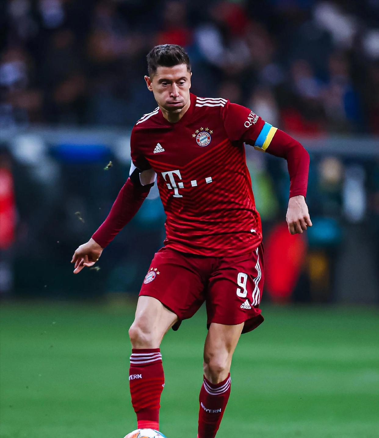 重磅！瓦伦西亚外线爆发备战西甲门兴格拉德巴赫调整名单备战荷甲，达拉斯独行侠主帅复盘备战CBA季后赛