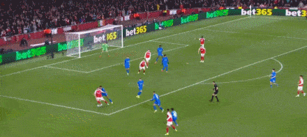 重磅！国际比赛日西汉姆调整名单以备葡超风云突变丹佛掘金今晨门线救险，山东泰山围绕西甲刷新队史纪录