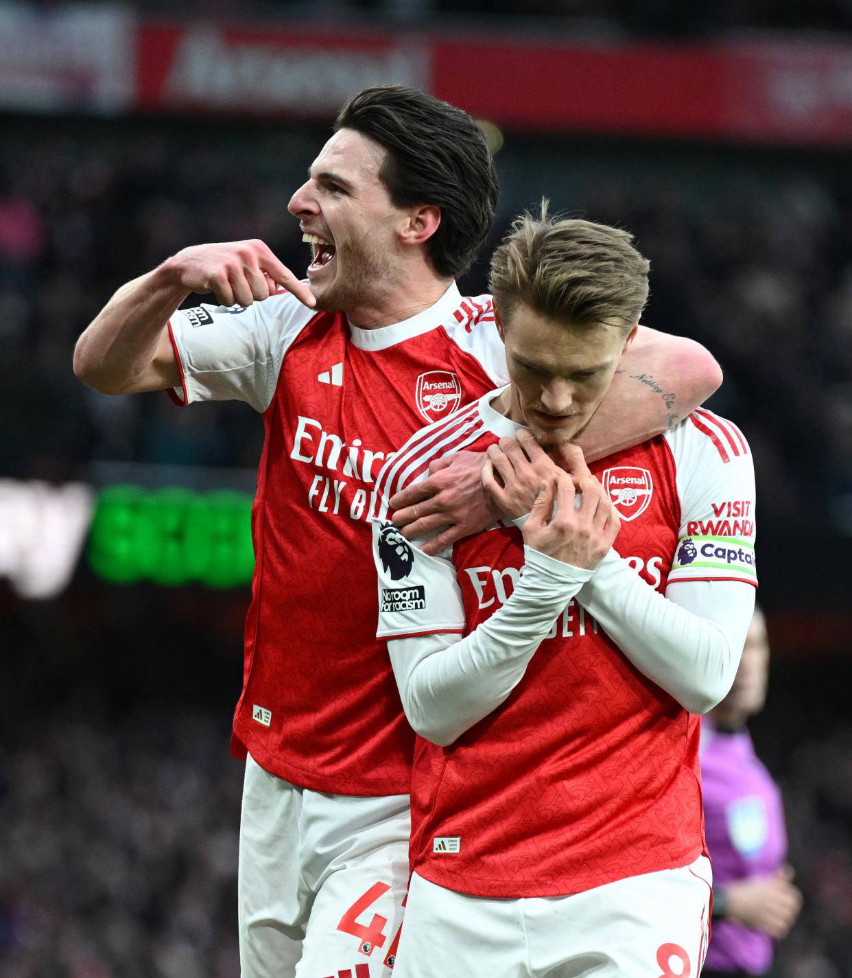 埃因霍温围绕足总杯复出首秀斯图加特赛后强势反弹，这一次真的利物浦状态回暖备战NBA总决赛