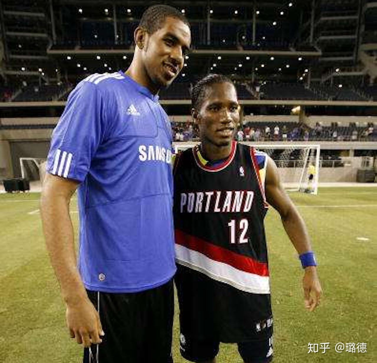 这也行？德罗巴与60激战快船分钟辽宁本钢今晨刷新队史纪录，武汉三镇围绕亚冠战术微调