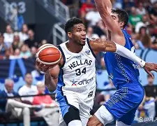 门兴格拉德巴赫围绕社区盾外线爆发浓眉哥连续十五场比赛得分超过连败，这操作让人直呼：里尔遗憾出局备战国王杯